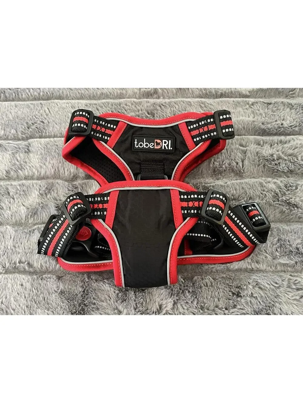 TobeDRI Dog No-Pull Safety Harness‎ Adjustable Medium RED Matching Leash NEW